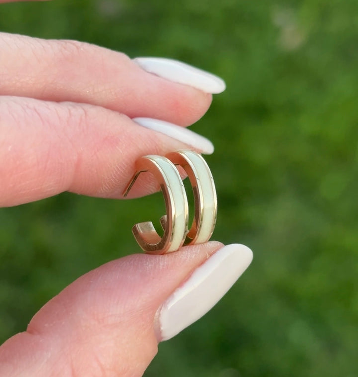 10k Lila Keepsake Hoops