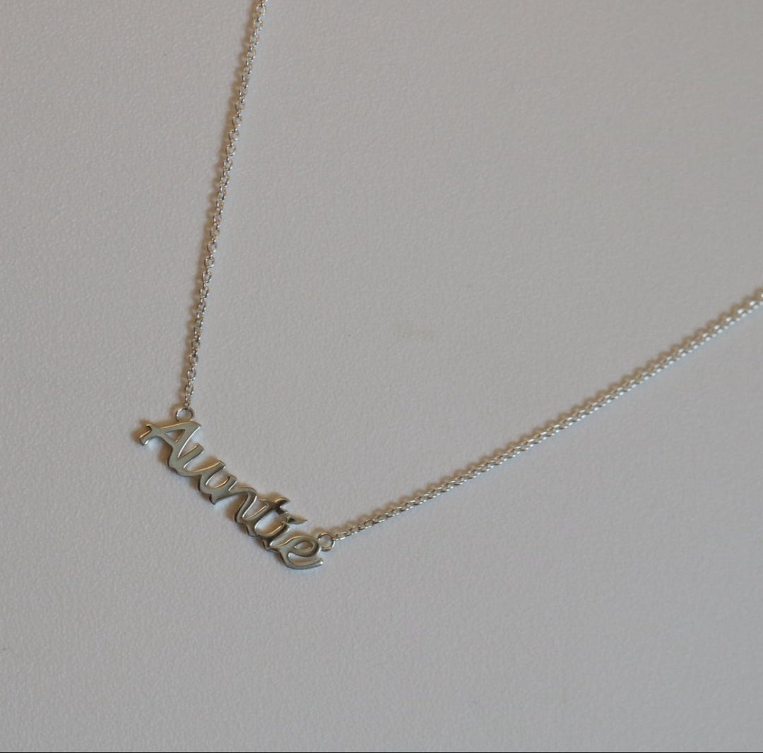 Auntie necklace