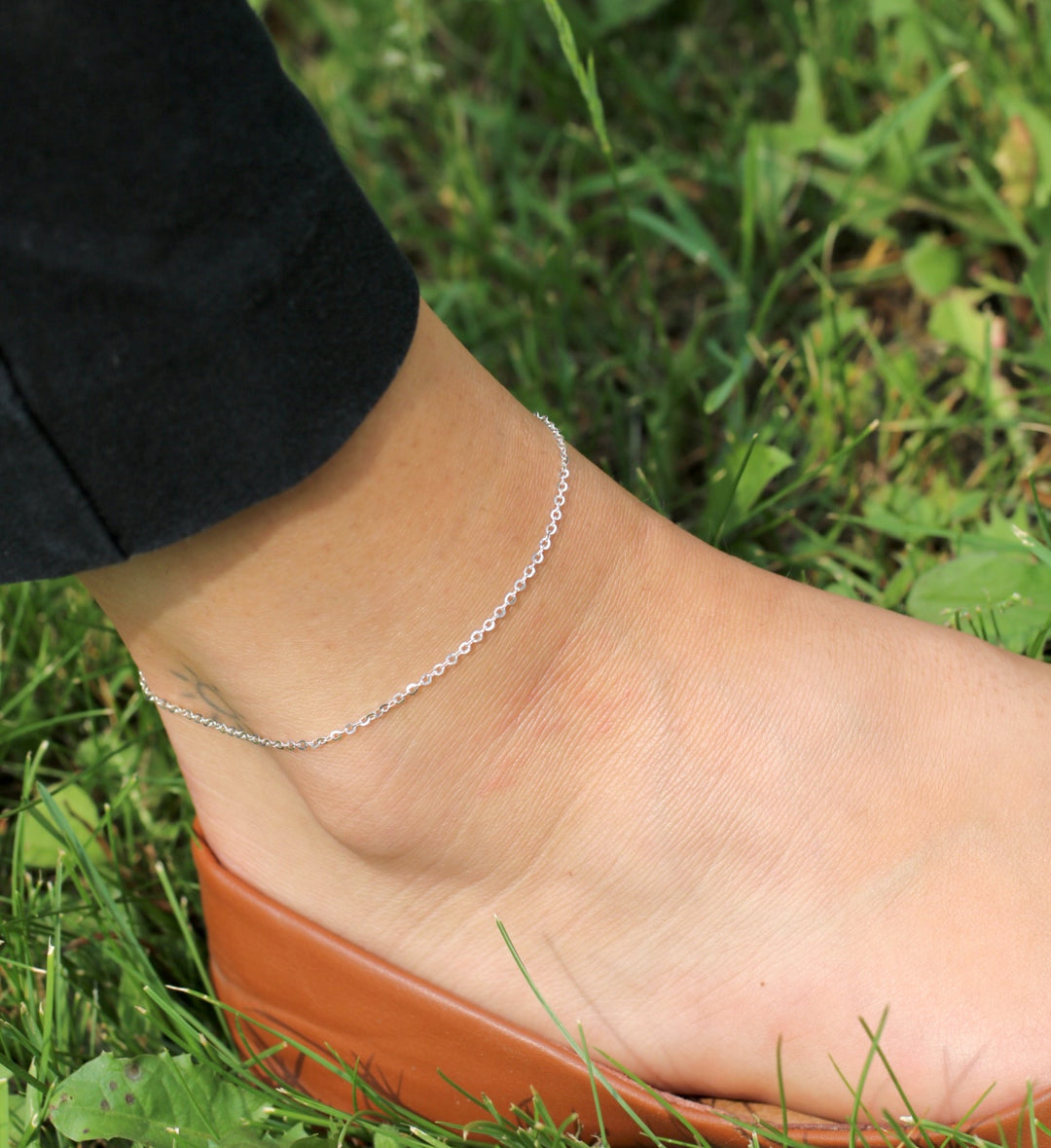 Cable anklet