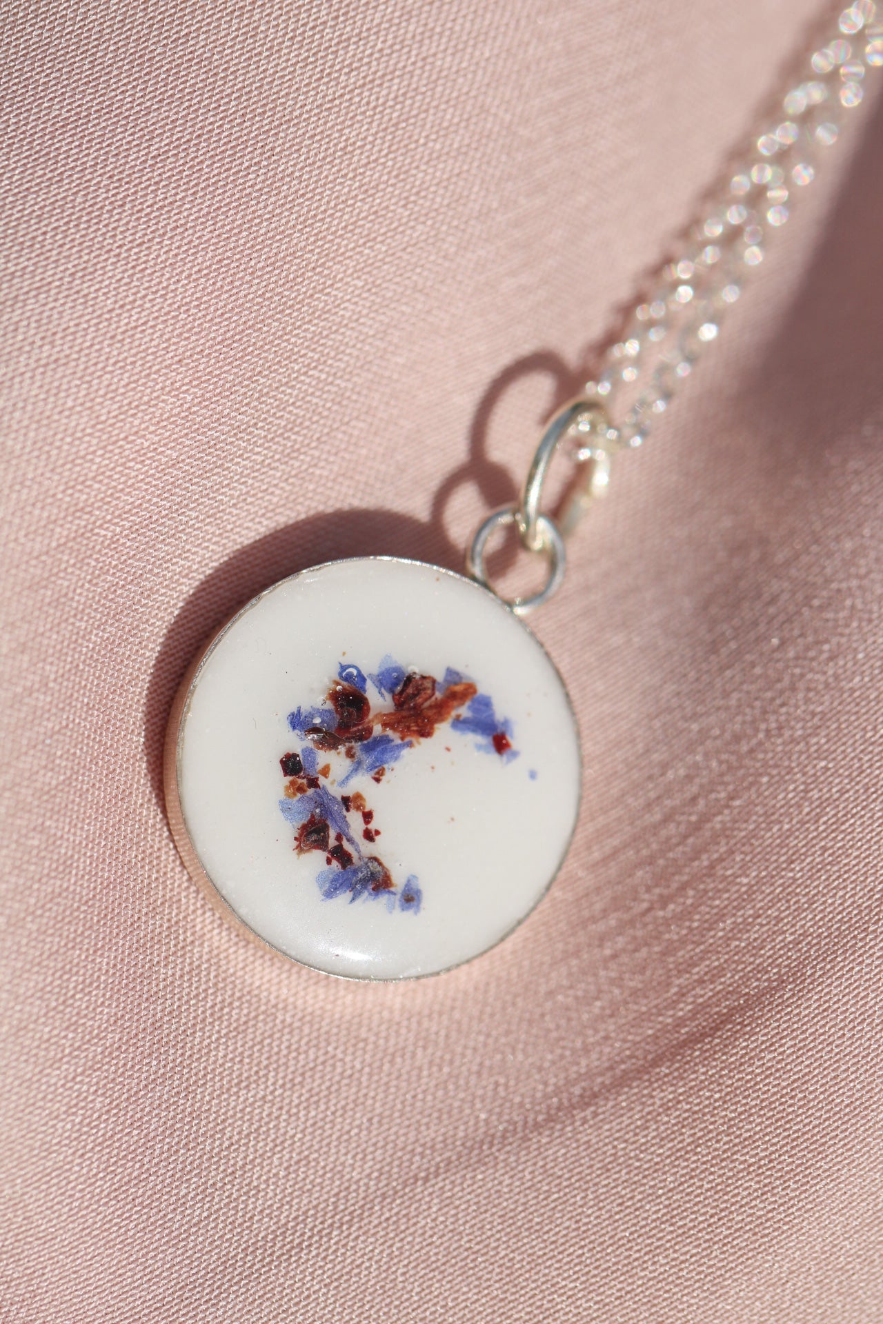 10k Mini Delilah Charm