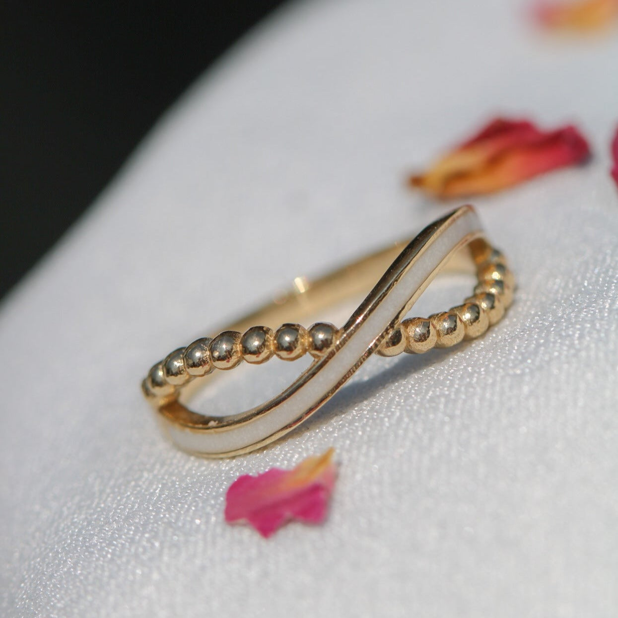 10k Infinity Beaded Lila