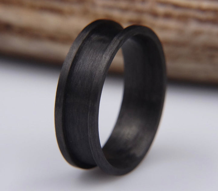 Carbon Band