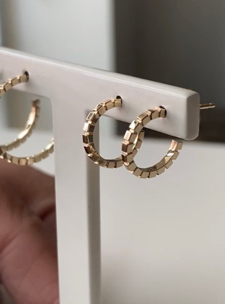 10k squared hoops
