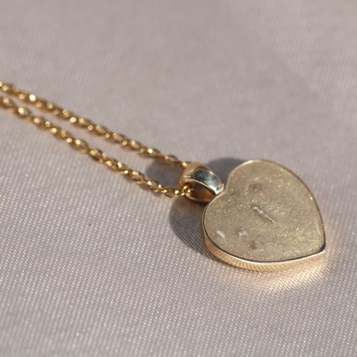 10k Forever Love Pendant
