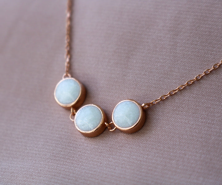 Three Dot Necklace