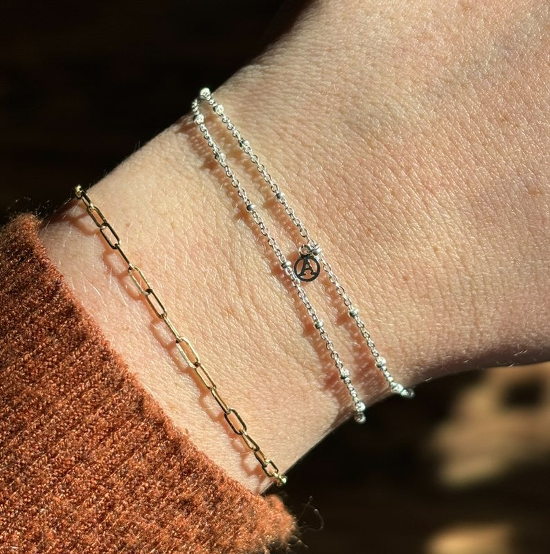 Dainty Circle Initial Bracelet